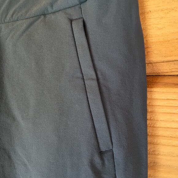 Athleta Headlands Hybrid Trek Tight - Size 4 - Picture 4 of 8